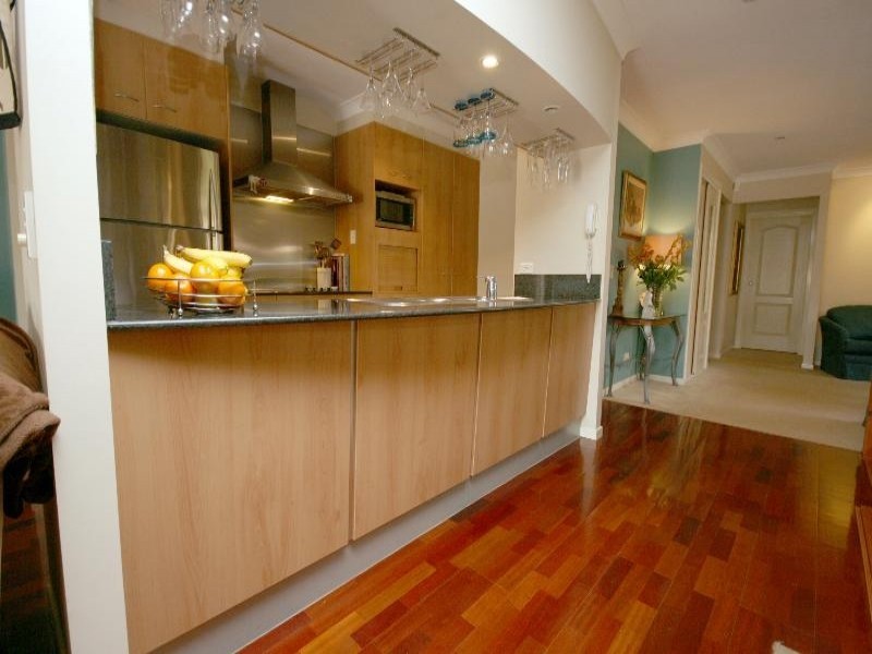 Carrara QLD 4211