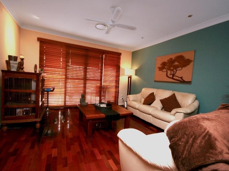 Carrara QLD 4211