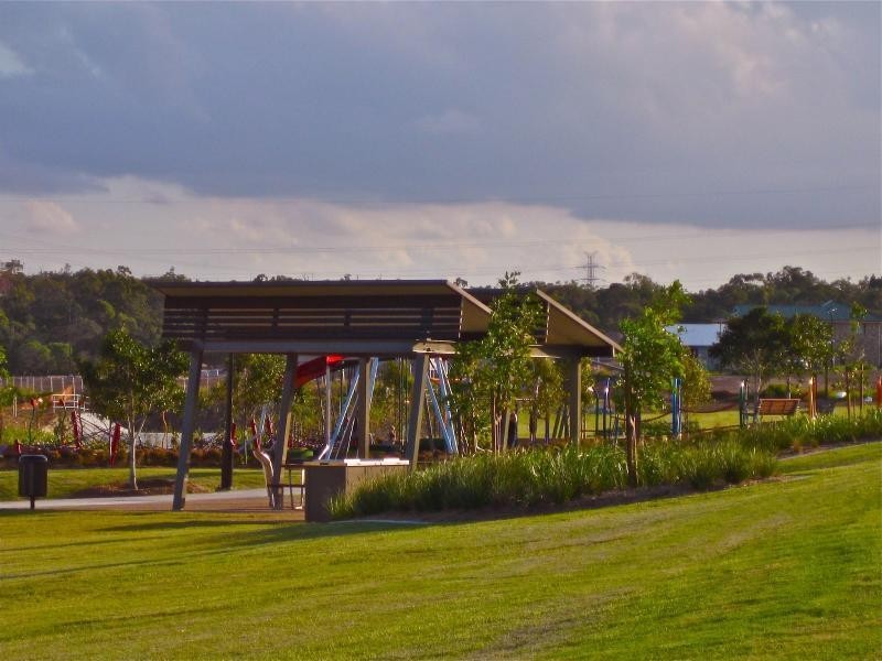 17 Rolland Pde, Warner QLD 4500