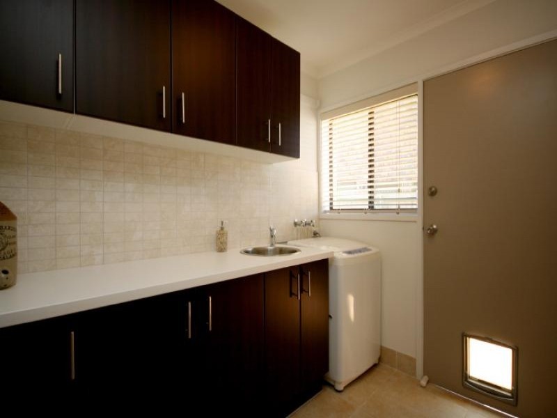45 Wild Duck Drive, Mermaid Waters QLD 4218