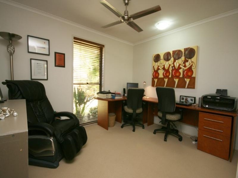 45 Wild Duck Drive, Mermaid Waters QLD 4218