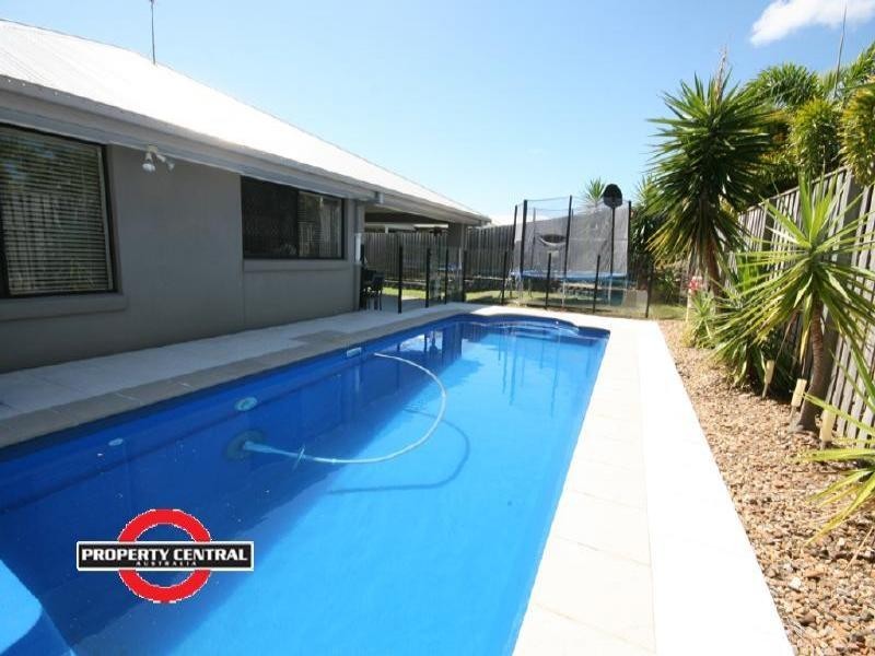 52 Codrington Circuit, Pacific Pines QLD 4211