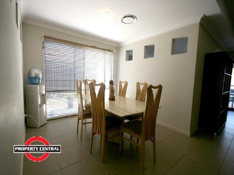 52 Codrington Circuit, Pacific Pines QLD 4211