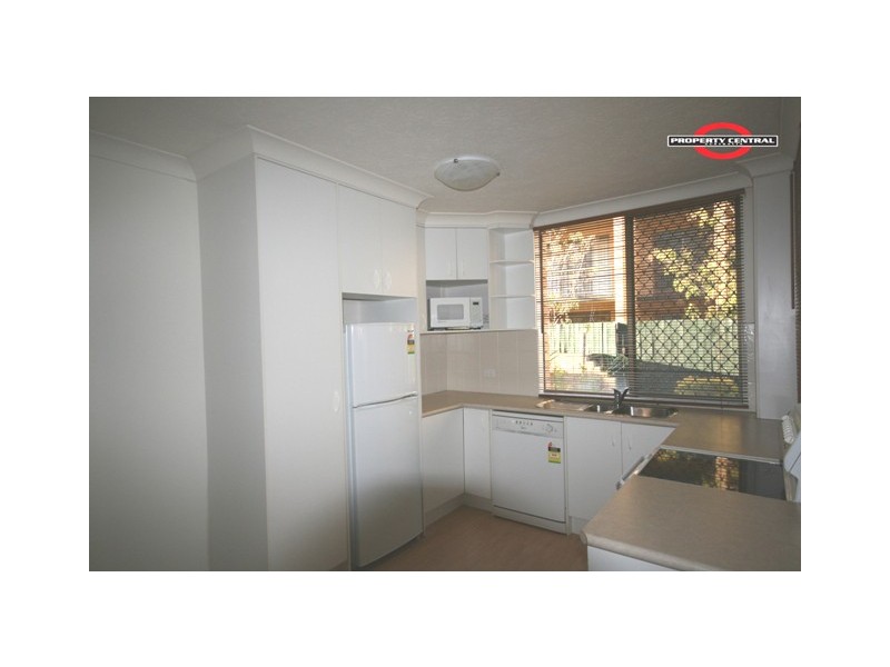 3/11 Stanhill Drive, Chevron Island QLD 4217