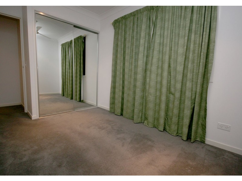 24/15 Ancona Street, Carrara QLD 4211