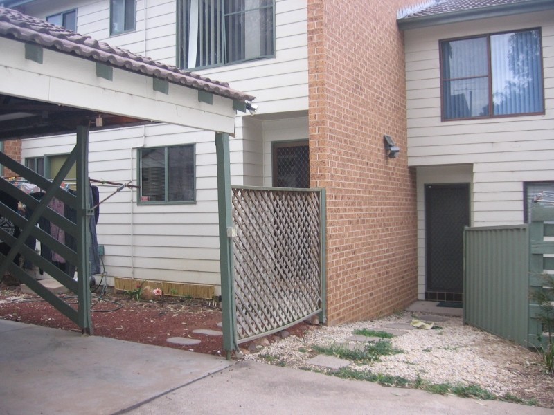 15/39 Woollybutt Way, Muswellbrook NSW 2333
