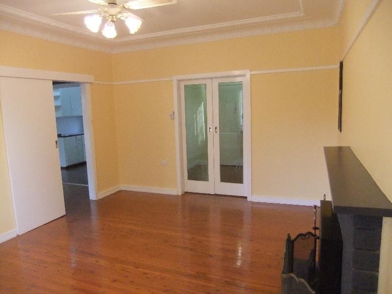 81 Brook Street, Muswellbrook NSW 2333