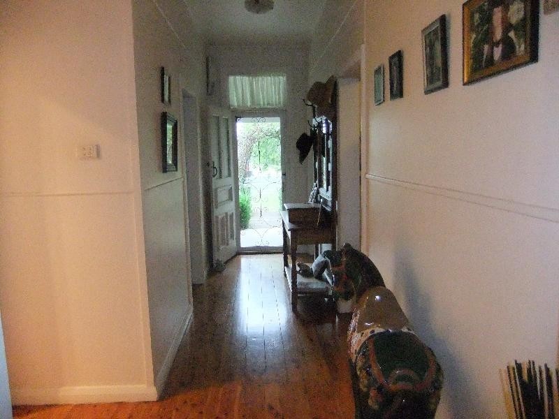 34 Perth Street, Aberdeen NSW 2336