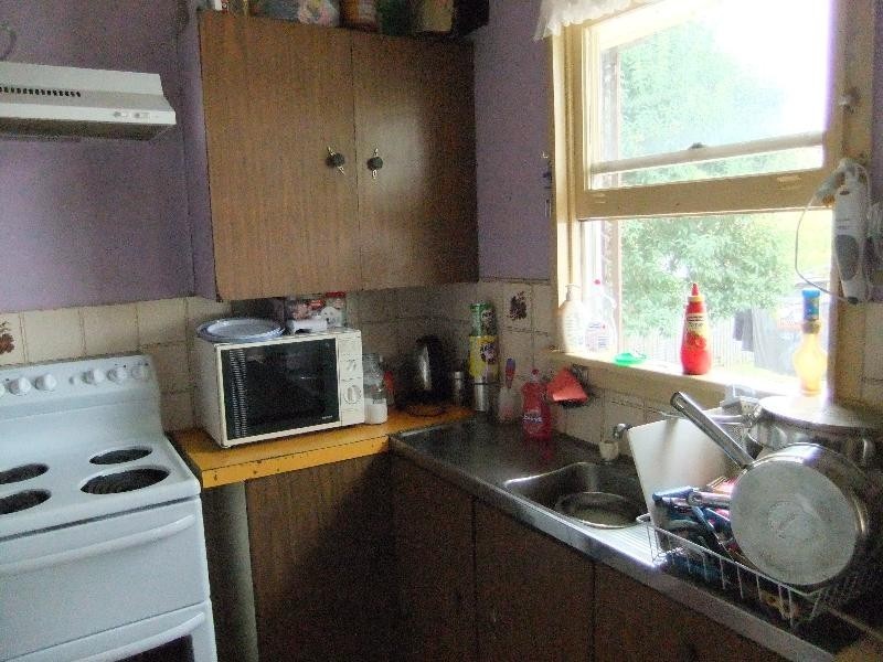 18 Anzac Parade, Muswellbrook NSW 2333