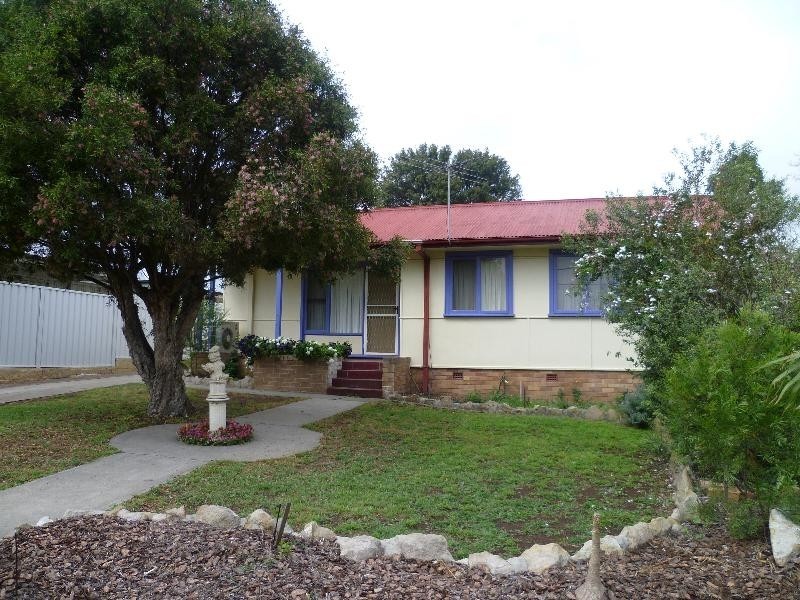 41 Skellatar Street, Muswellbrook NSW 2333