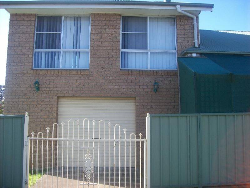42 Ford Street, Muswellbrook NSW 2333