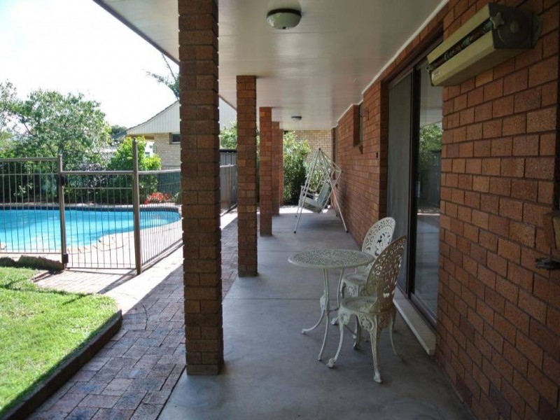 27 Shaw Crescent, Muswellbrook NSW 2333