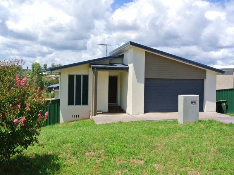 4 John Howe Circuit, Muswellbrook NSW 2333