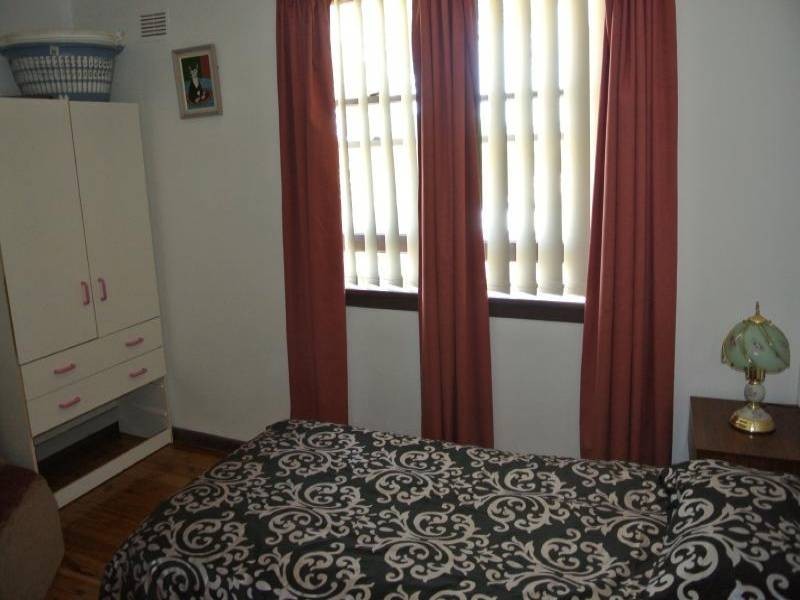 36 Anzac Parade, Muswellbrook NSW 2333