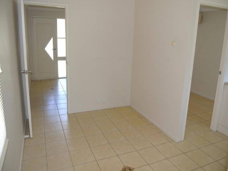 76 Calgaroo Avenue, Muswellbrook NSW 2333