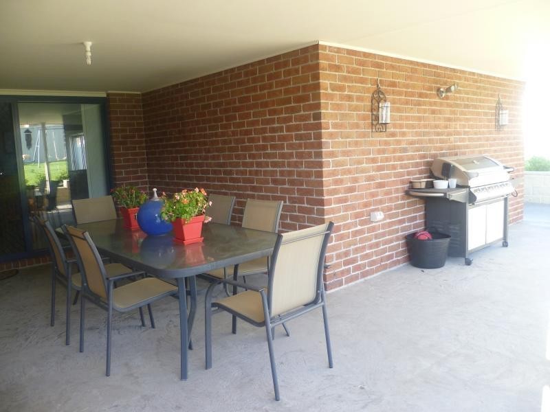 18 Kennedy Close, Muswellbrook NSW 2333