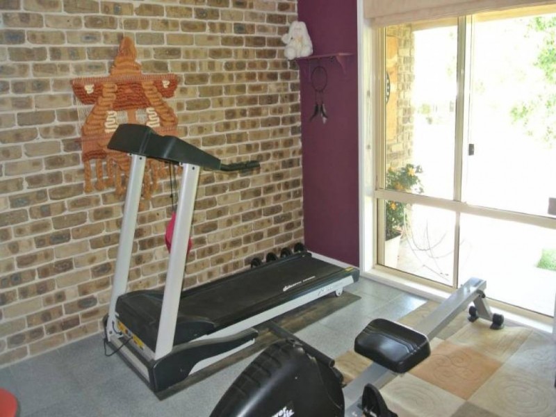 86 Acacia Drive, Muswellbrook NSW 2333