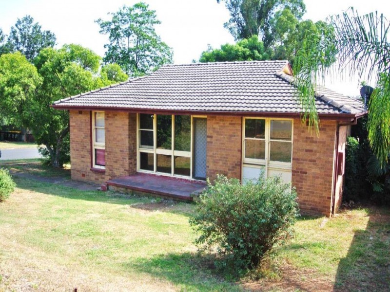 2 Coral Street, Muswellbrook NSW 2333