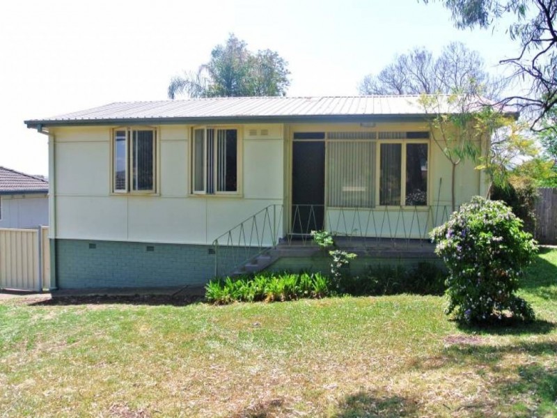 40 Anzac Parade, Muswellbrook NSW 2333