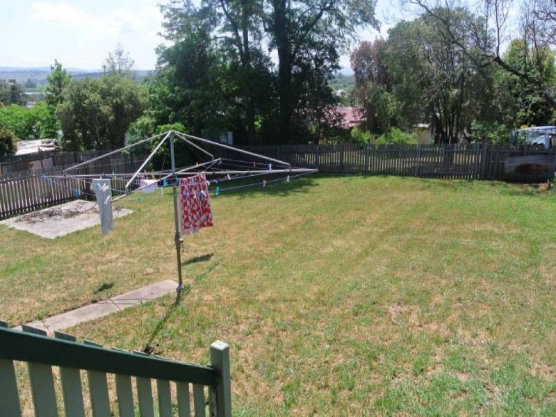 40 Anzac Parade, Muswellbrook NSW 2333