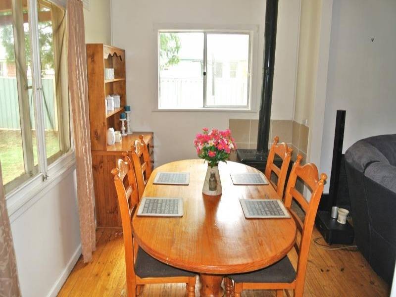 28 St Heliers Street, Aberdeen NSW 2336