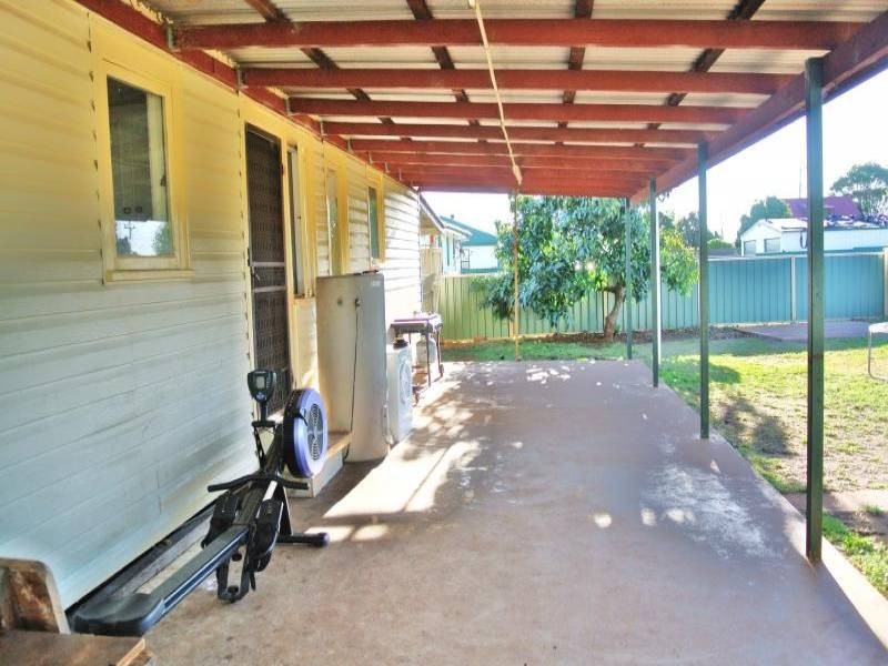 28 St Heliers Street, Aberdeen NSW 2336