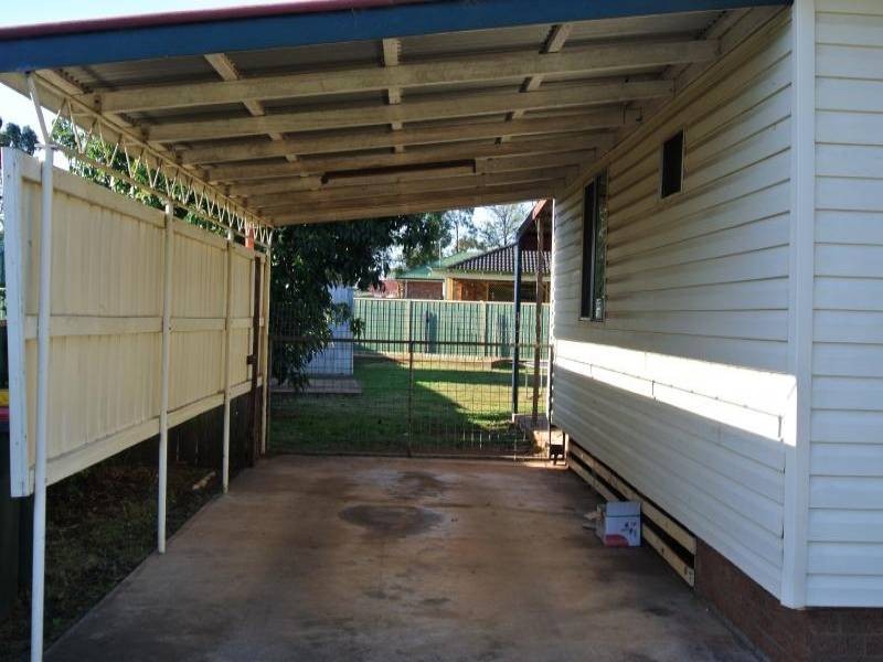 28 St Heliers Street, Aberdeen NSW 2336
