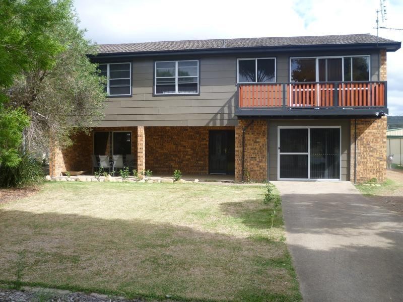 102 Palace St, Denman NSW 2328