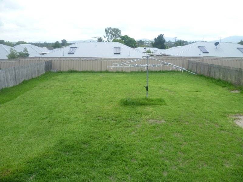 26 Anzac Parade, Muswellbrook NSW 2333