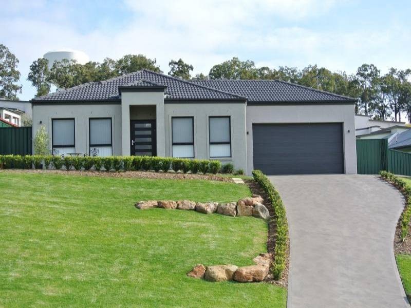 13 Jenkins Street, Muswellbrook NSW 2333