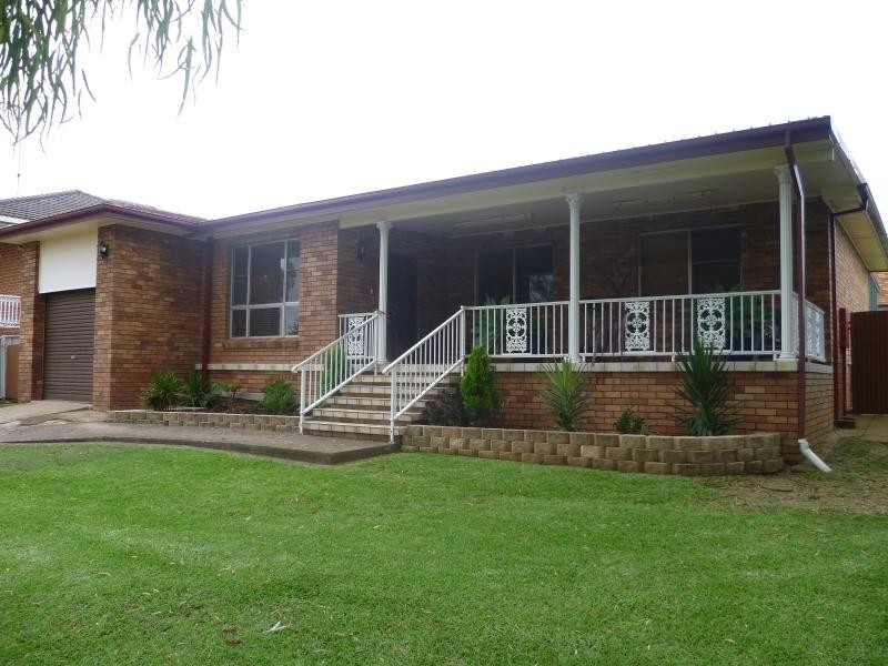 11 Cousins Street, Muswellbrook NSW 2333