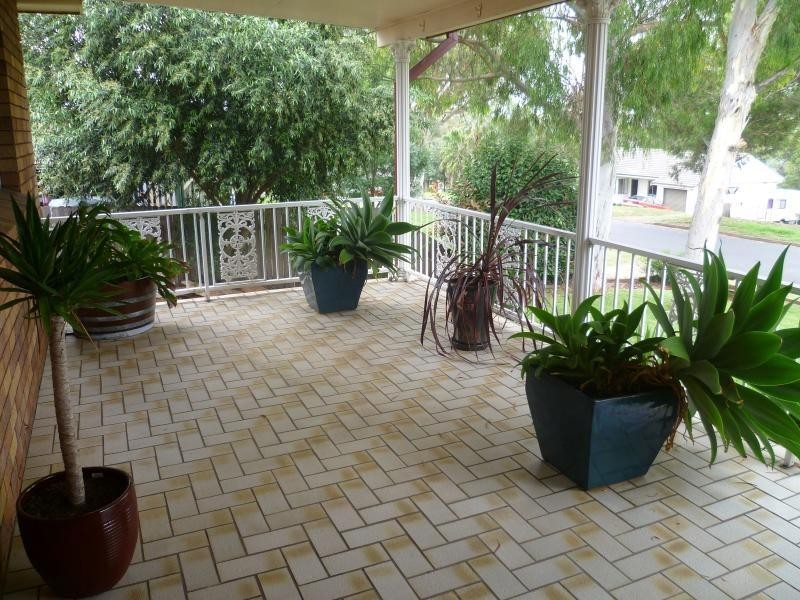 11 Cousins Street, Muswellbrook NSW 2333