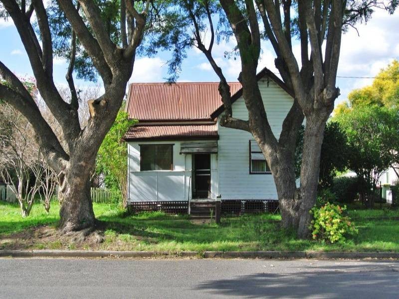 35 Scott Street, Muswellbrook NSW 2333