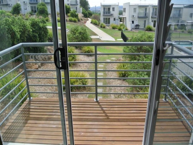 24/15 Lofberg Court, Muswellbrook NSW 2333