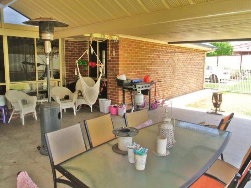 140 Segenhoe Street, Aberdeen NSW 2336