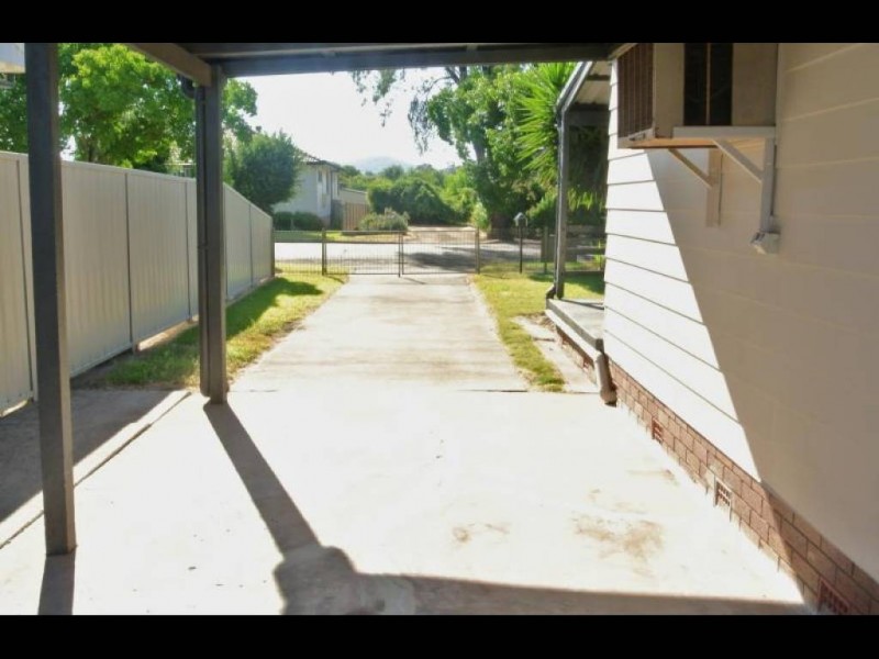 26 Palace Street, Denman NSW 2328