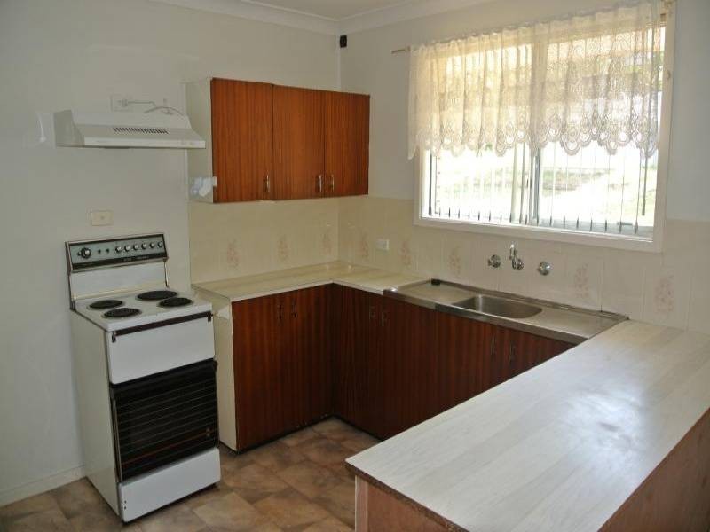 16 Humphries Street, Muswellbrook NSW 2333
