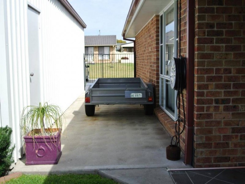 13 Silky Oak Close, Muswellbrook NSW 2333