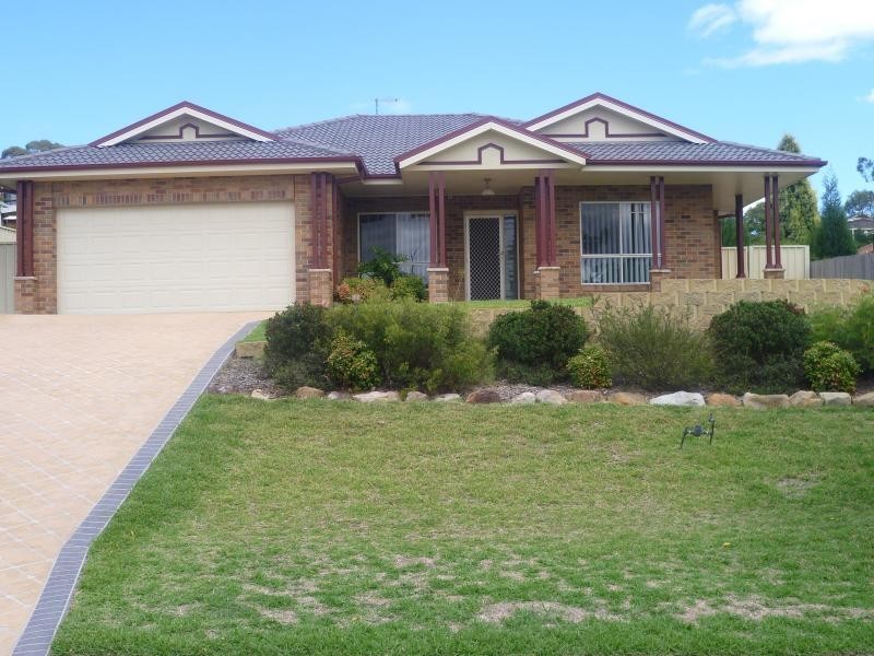 17 Bimbadeen Drive, Muswellbrook NSW 2333
