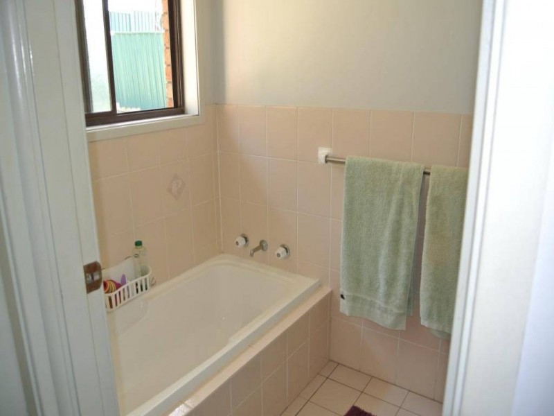 41 Calgaroo Ave, Muswellbrook NSW 2333