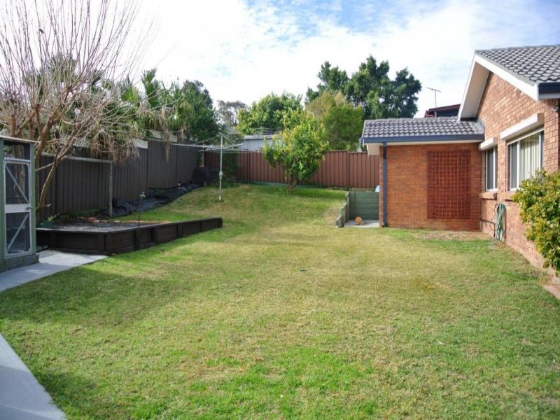 106 St Andrews Street, Aberdeen NSW 2336