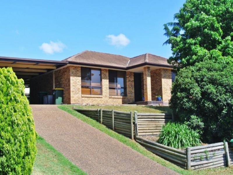63 Calgaroo Ave, Muswellbrook NSW 2333