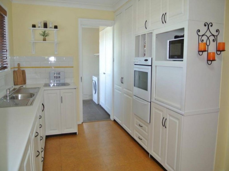 4 Thompson Street, Muswellbrook NSW 2333