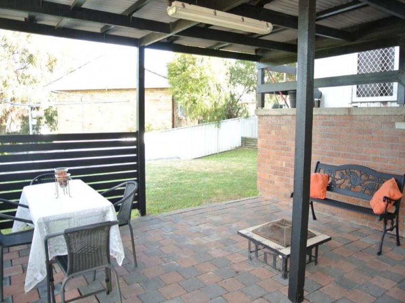 4 Thompson Street, Muswellbrook NSW 2333