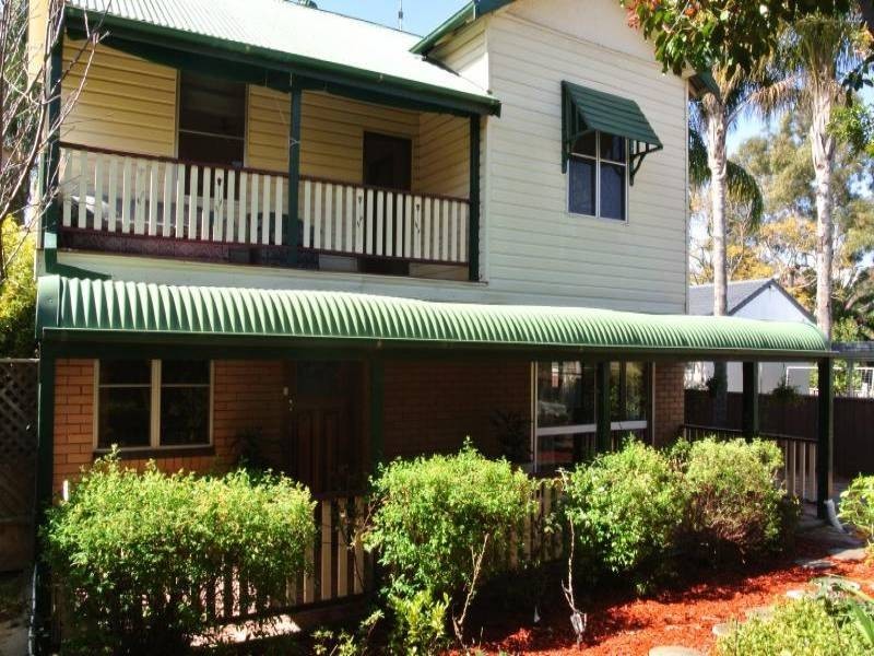 37 Carl St, Muswellbrook NSW 2333