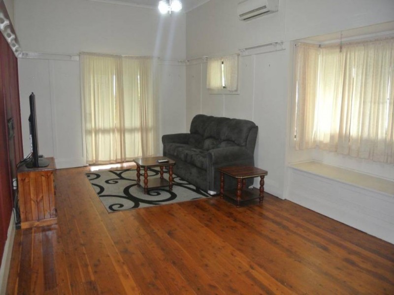 37 Brecht Street, Muswellbrook NSW 2333