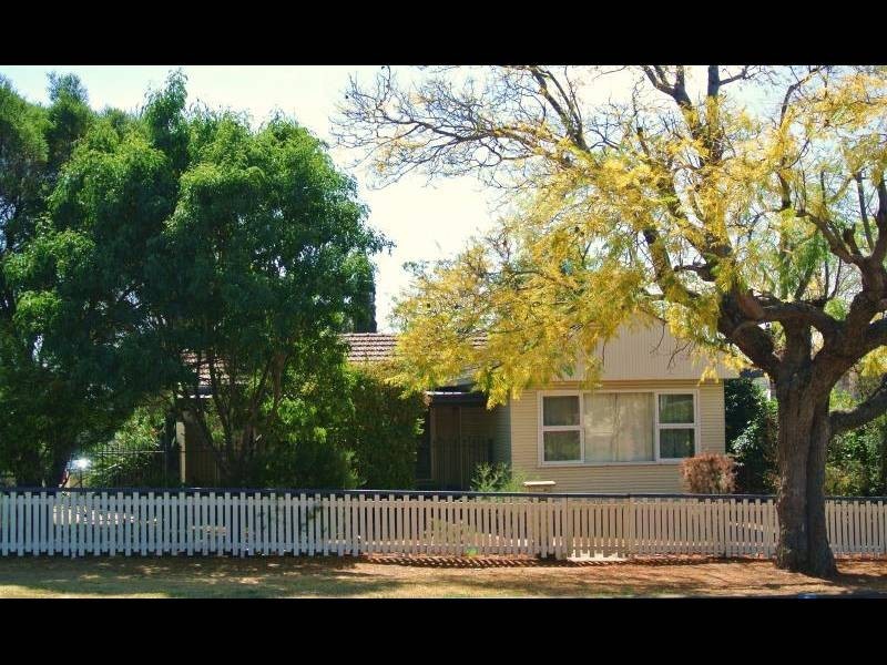 2 Koombahla Street, Muswellbrook NSW 2333