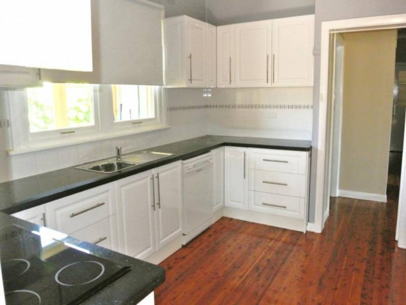 25 Crinoline Street, Denman NSW 2328