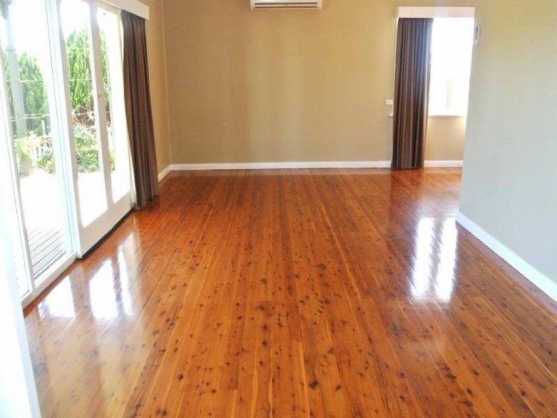 25 Crinoline Street, Denman NSW 2328