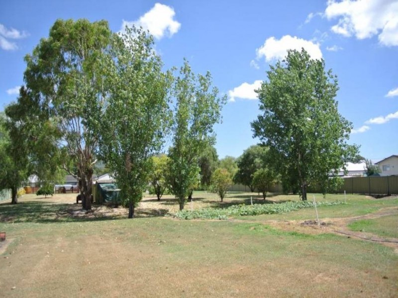 15-17 Paxton Street, Denman NSW 2328